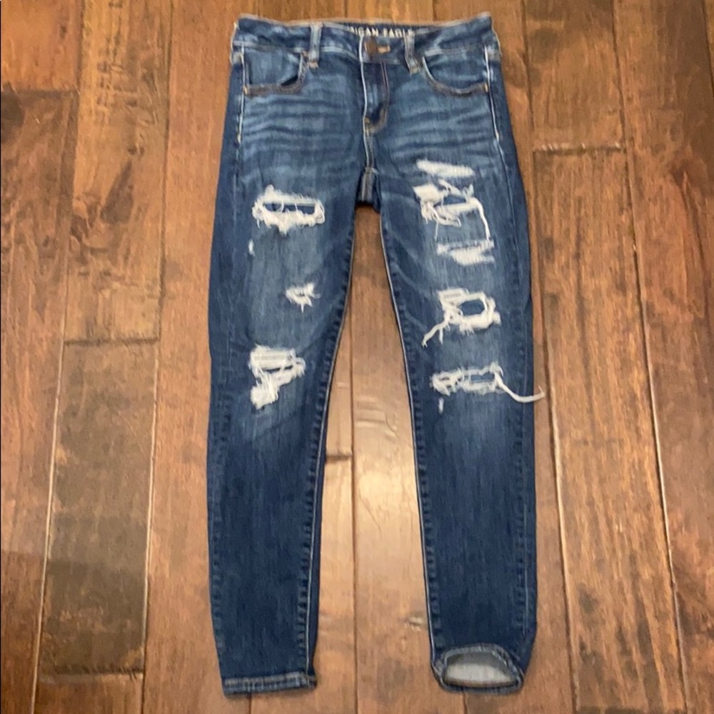 American Eagle Jegging with destruction